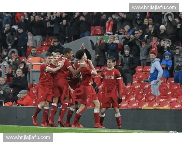 利物浦在欧联杯中的辉煌历程与未来展望分析