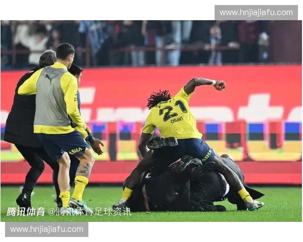 多国足球联赛因极端天气与赛程冲突被迫集体推迟的深层原因解析探